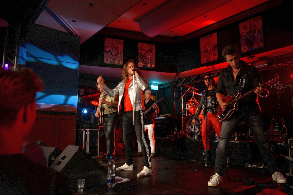 ../Images/Crazy Little Things (Queen Tribute) in VdG 218.jpg